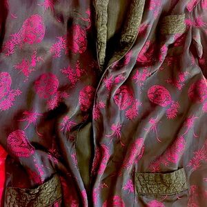 RARE SILK ROCKSTAR ASIAN CRUSH 32” SMOKING, KIMONO JACKET!! COLLECTOR Kimono
